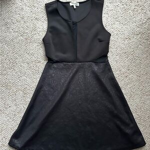 Black Sleeveless Dress